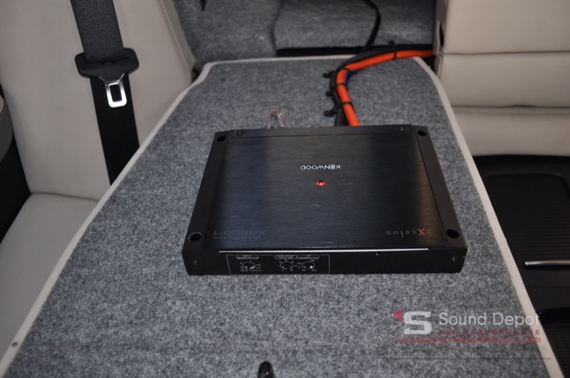 2011 BMW 325i Kenwood JL System