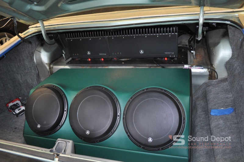 Lincoln Town Car Audio