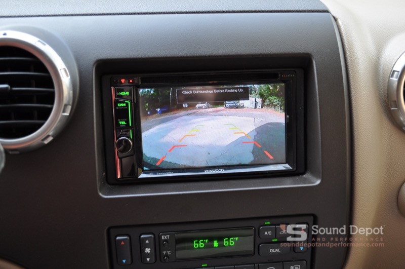 Gainesville Client Gets Ford Expedition Radio and Backup Camera