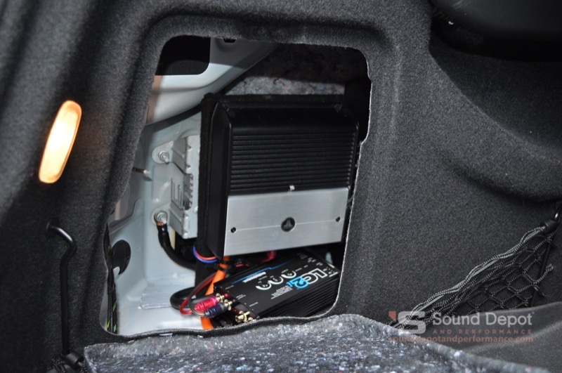 Mercedes-Benz E550 Subwoofer System For Long-time Gainesville Client