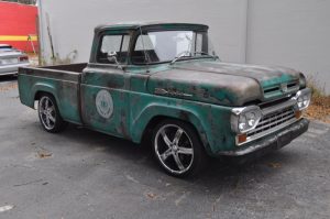 Classic Ford F-100 Audio