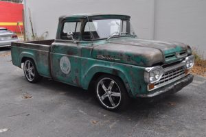 Classic Ford F-100 Audio