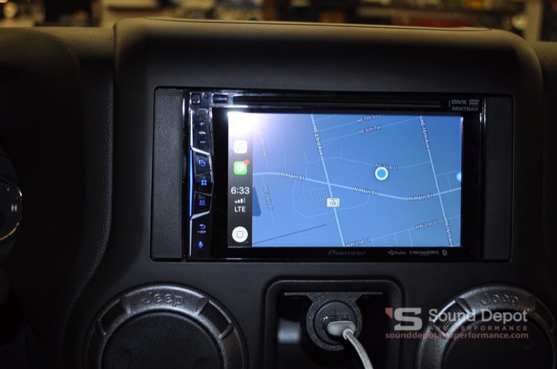 Gainesville Client Gets Apple CarPlay and Stealthbox for Jeep Wrangler