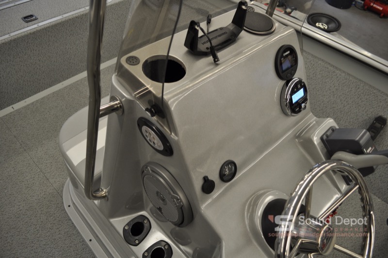 It’s Worth the Drive to Florida’s Marine Audio Installation Experts